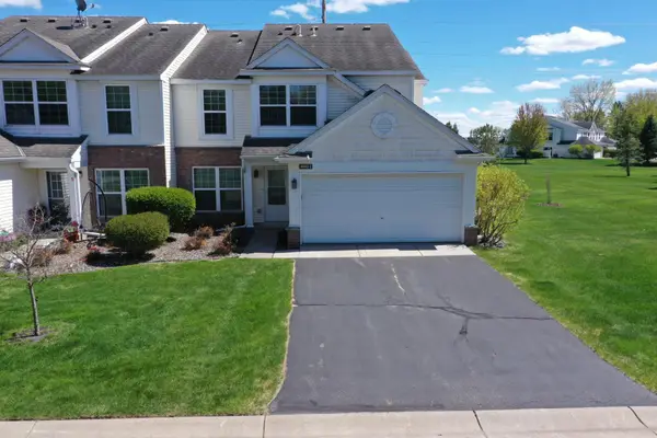 4840 149th Street N #2, Hugo, MN 55038