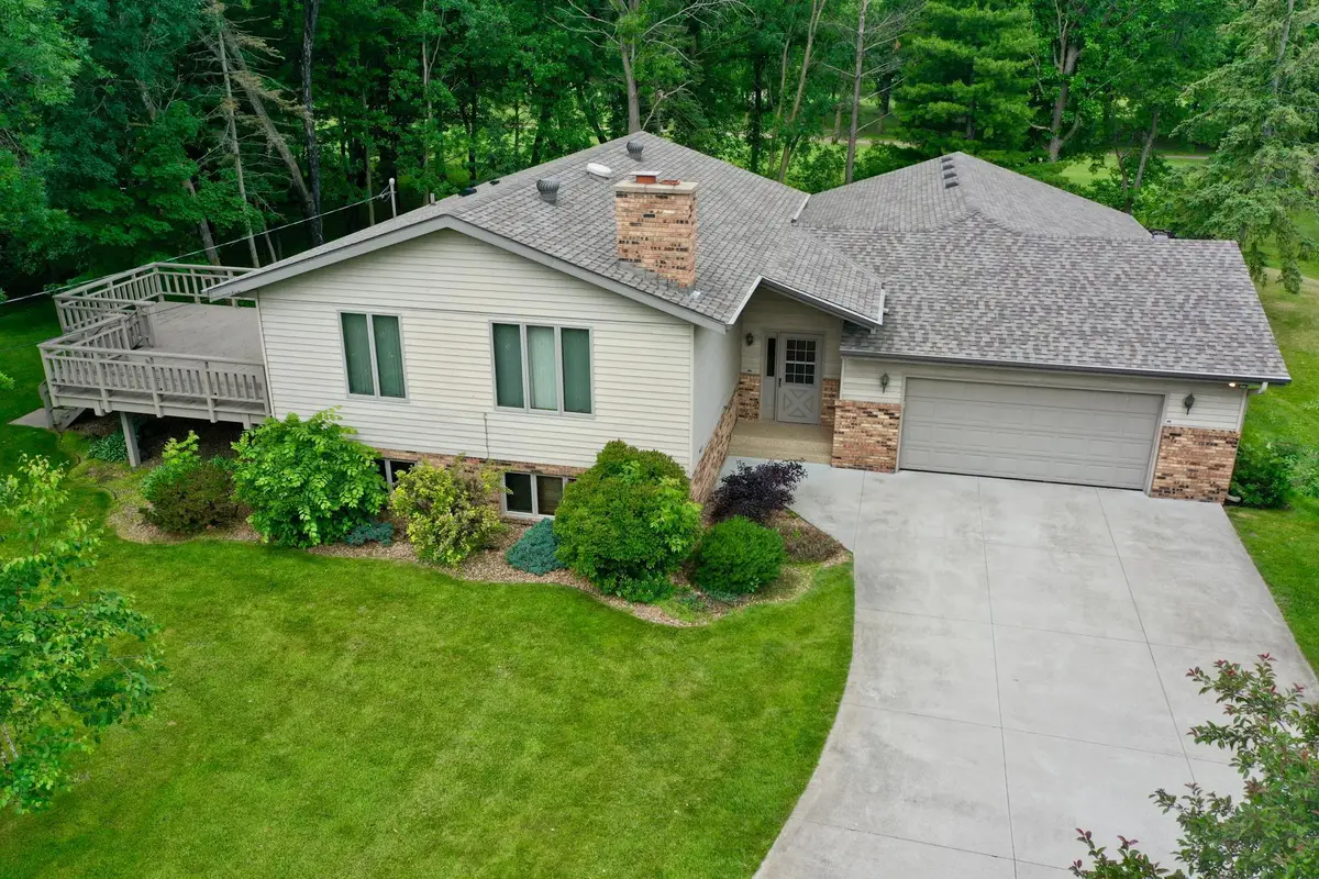 1605 50th Avenue Ne, Sauk Rapids, MN 56379 - #1