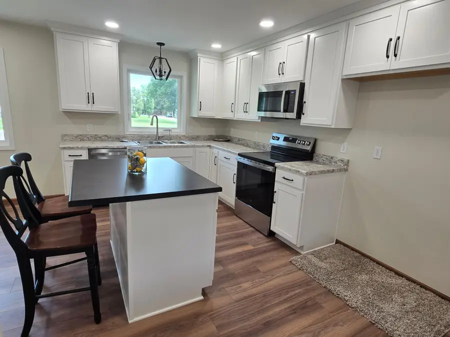 1502 2nd Avenue, Mountain Lake, MN 56159 - #3