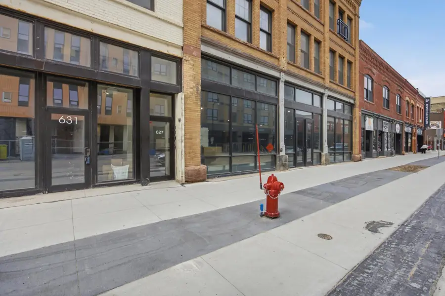 627 Northern Pacific Avenue N #208, Fargo, ND 58102 - #3