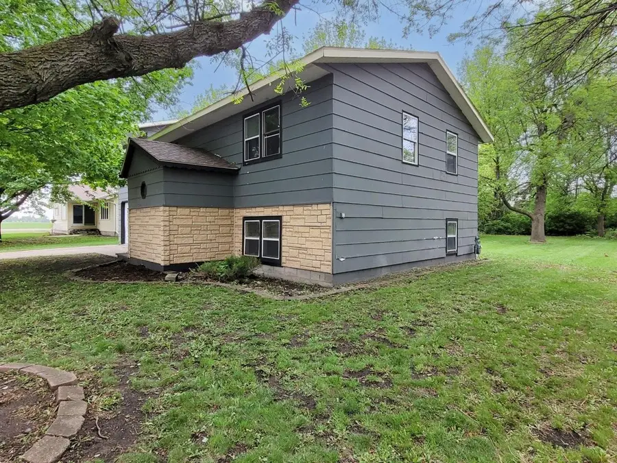 640 Ranchwood Drive, Bird Island, MN 55310 - #3