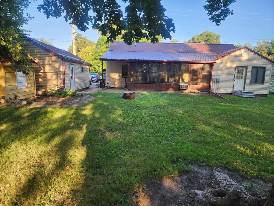 231 1st Street N, Franklin, MN 55333 - #3