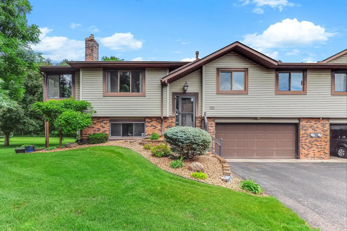 556 Donegal Circle, Shoreview, MN 55126 - #1