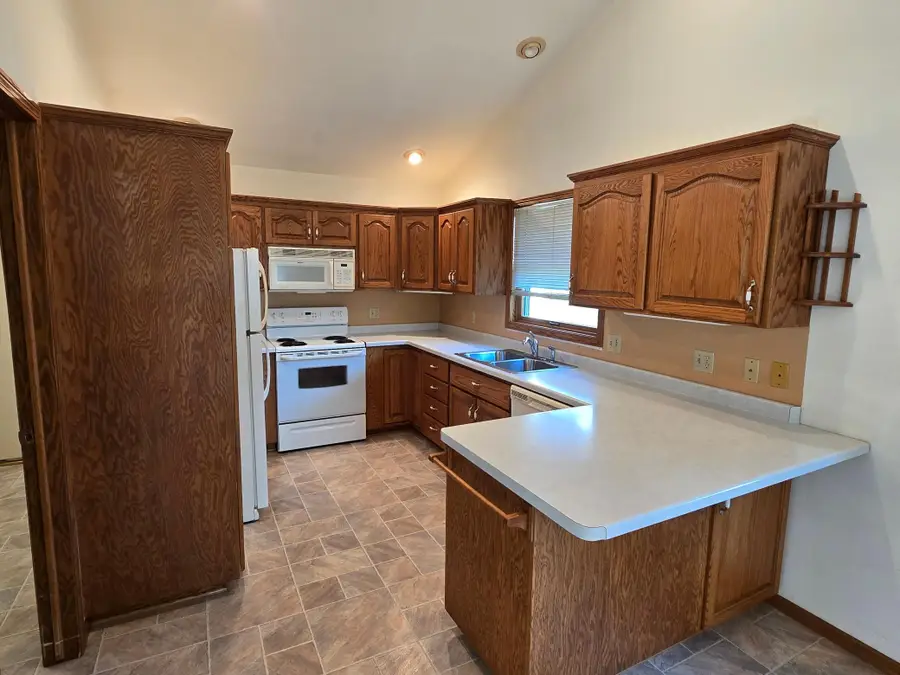 735 10th Avenue S, Waite Park, MN 56387 - #3