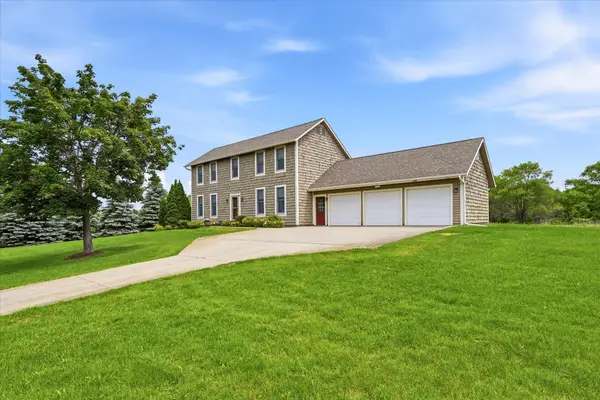 14655 Raspberry Drive, Rogers, MN 55374