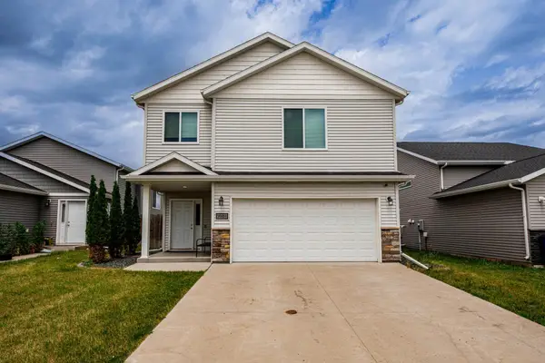 3034 38th Avenue S, Moorhead, MN 56560