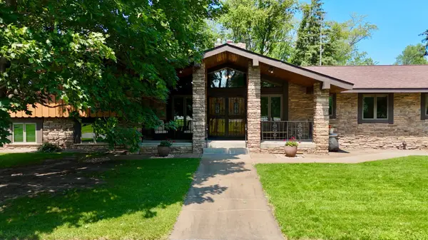 1063 County Road 134, Saint Cloud, MN 56303