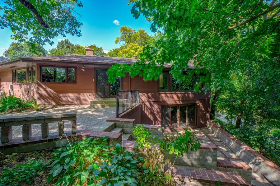 690 Linwood Avenue, Saint Paul, MN 55105 - #3