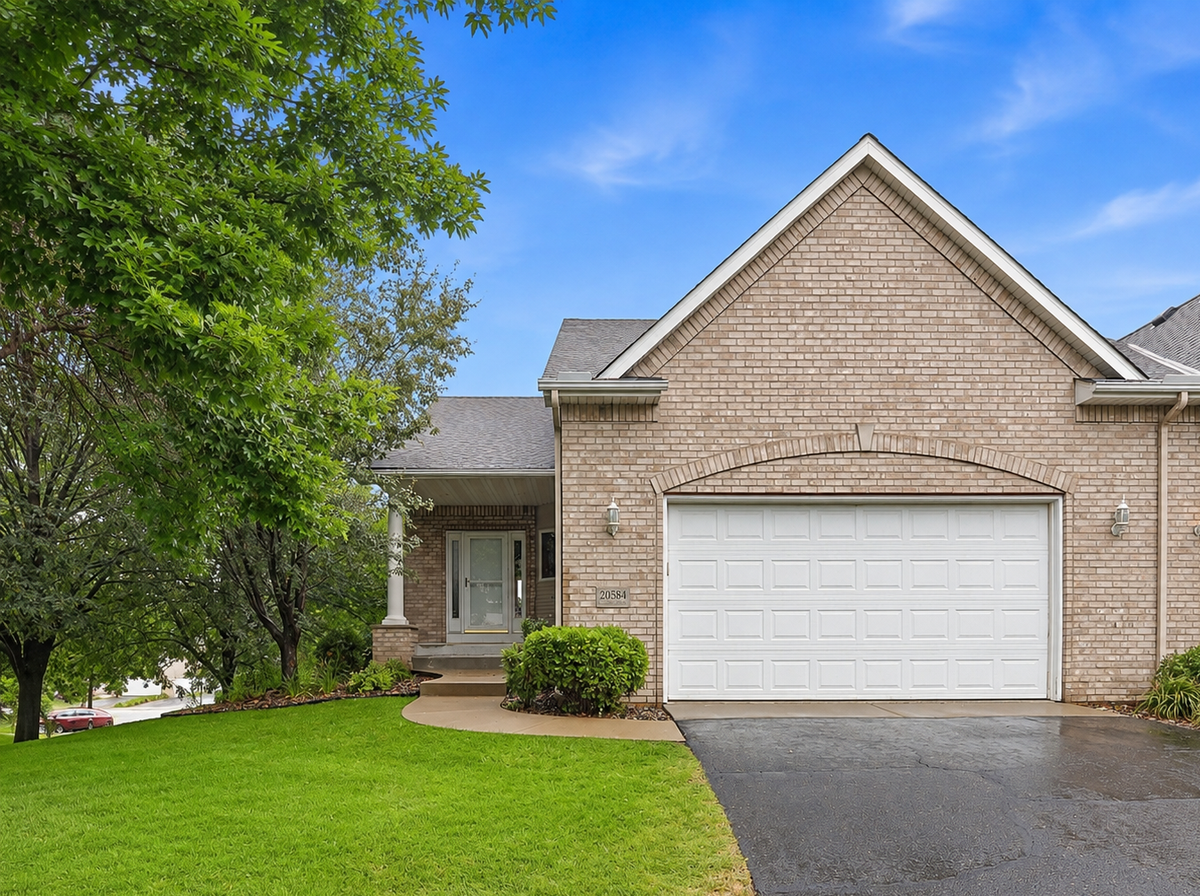 20584 Kearney Path, Lakeville, MN 55044 - #1