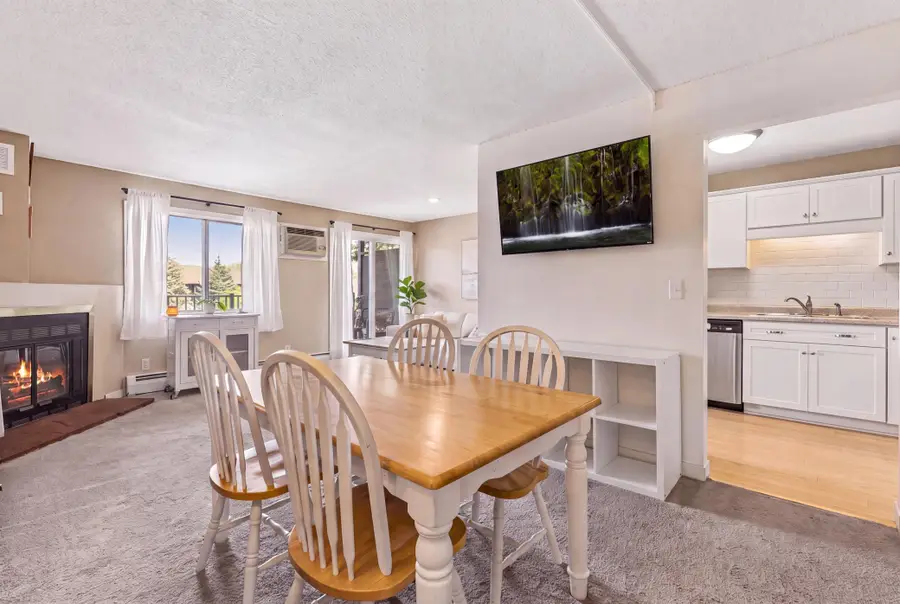 7401 W 101st Street #320, Bloomington, MN 55438 - #3