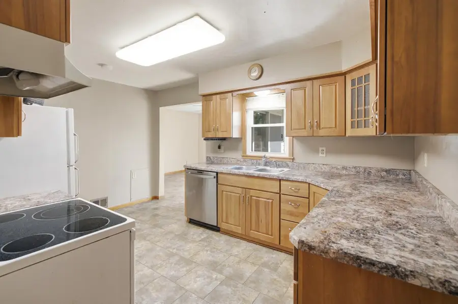 316 Silver Street W, Mapleton, MN 56065 - #3