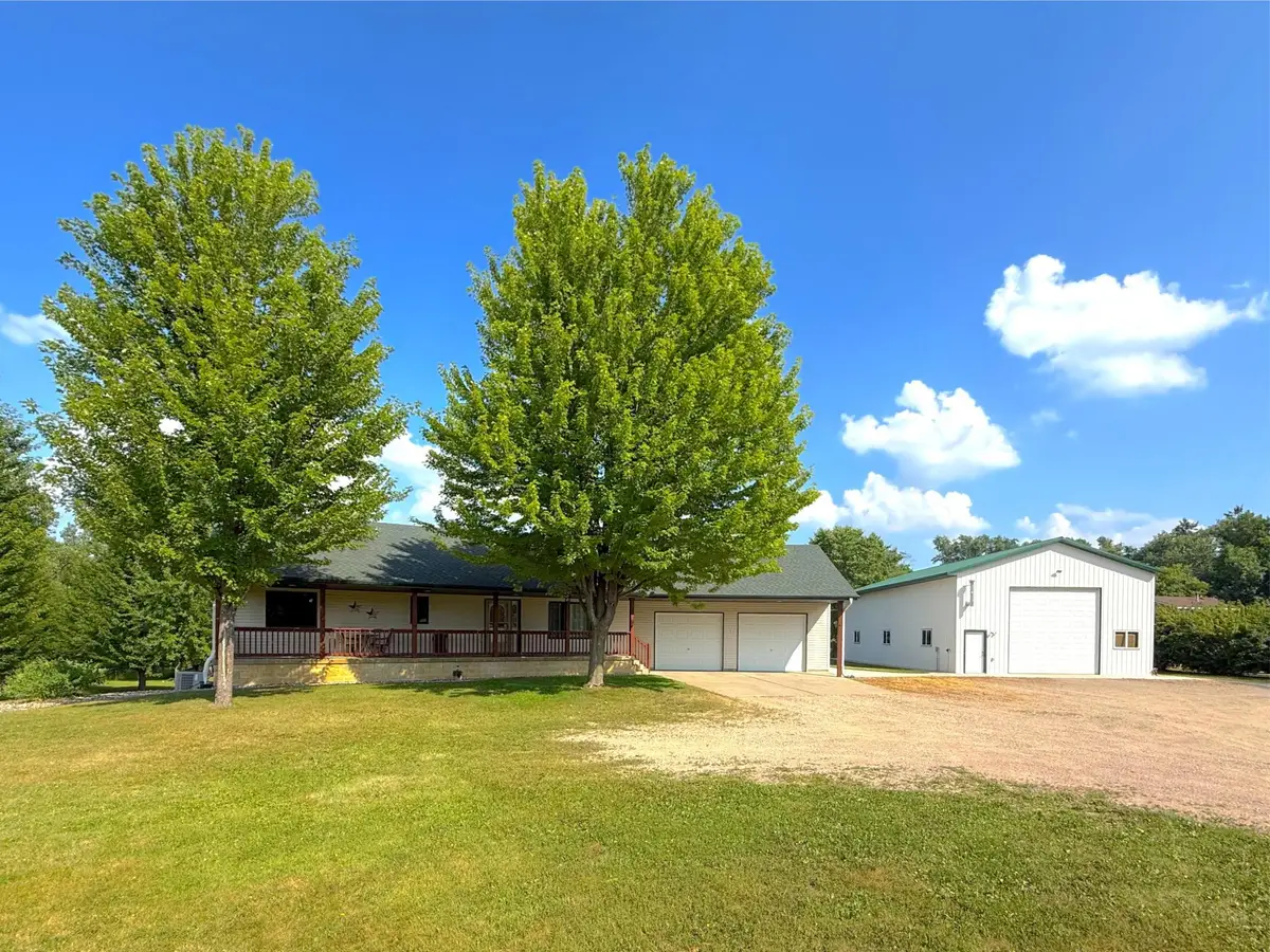 1051 County Road 39 Nw, Monticello, MN 55362 - #1