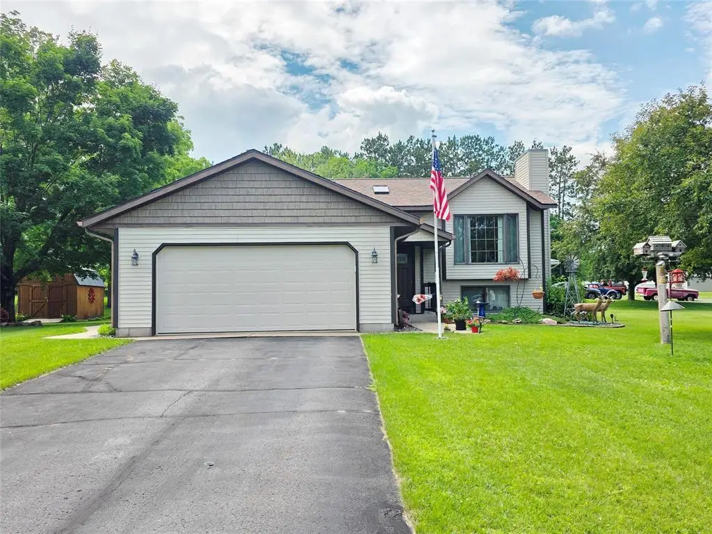 1440 Birchwood Lane, Eau Claire, WI 54703 - #1