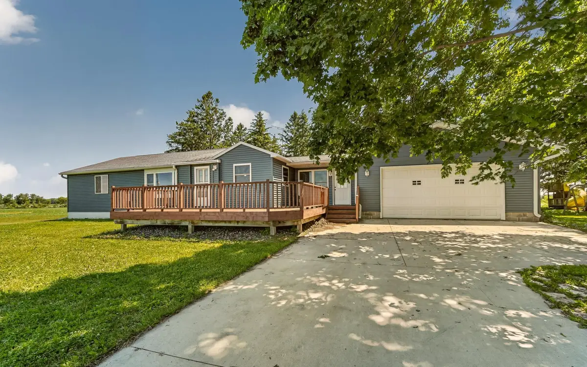 3010 55th Avenue Ne, Rochester, MN 55906 - #1