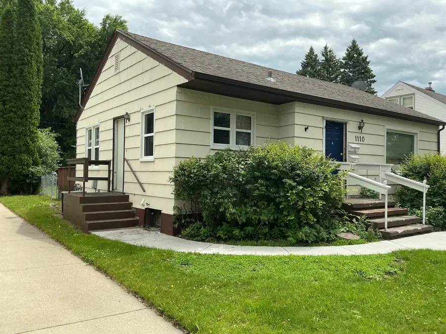 1110 12th Street S, Moorhead, MN 56560 - #2