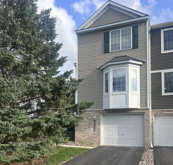 15549 Flight Way #144, Apple Valley, MN 55124