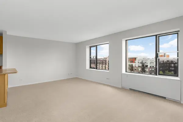 15 S 1st Street #A809, Minneapolis, MN 55401