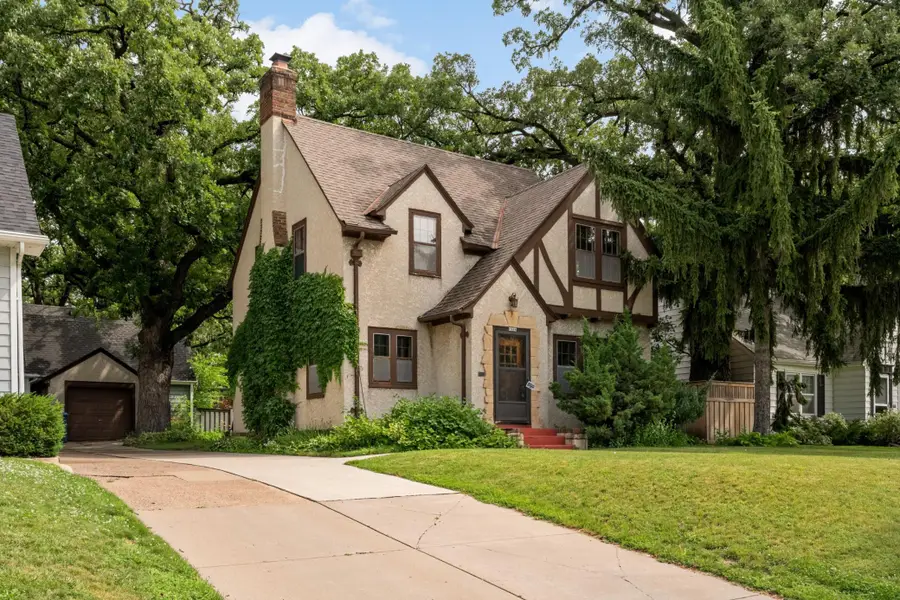 2406 W 54th Street, Minneapolis, MN 55410 - #2