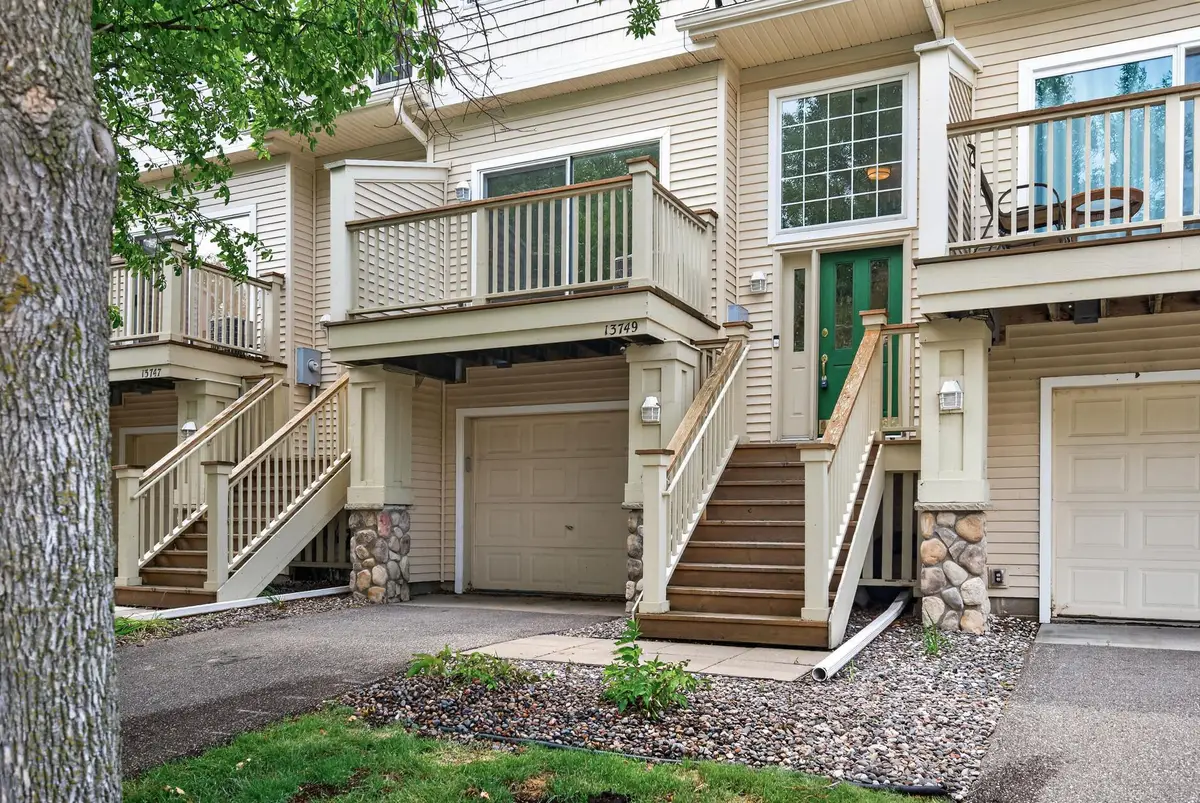 13749 54th Avenue N, Plymouth, MN 55446 - #1
