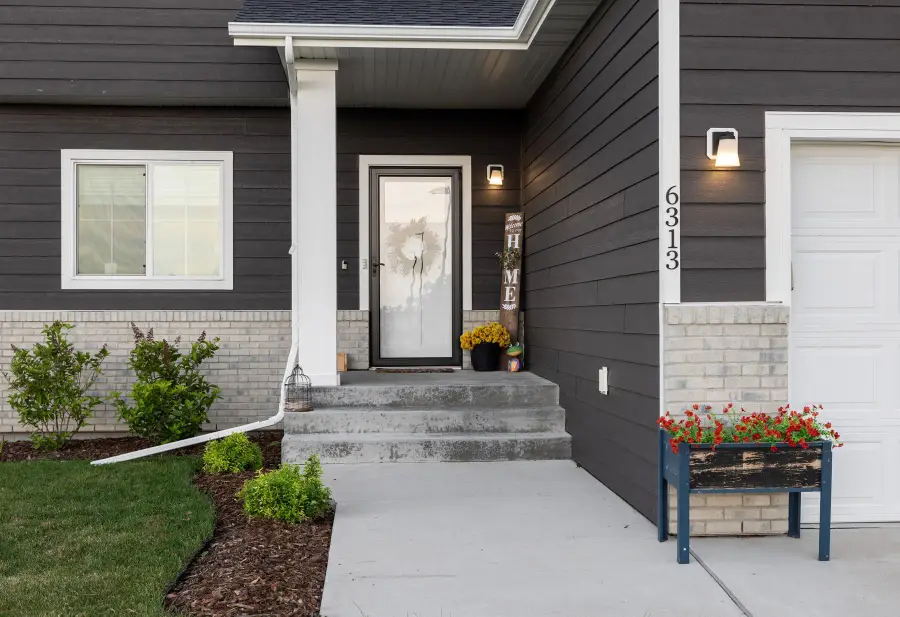 6313 54th Avenue S, Fargo, ND 58104 - #3