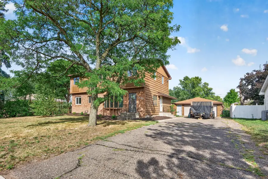 7148 Morgan Avenue N, Brooklyn Center, MN 55430 - #3