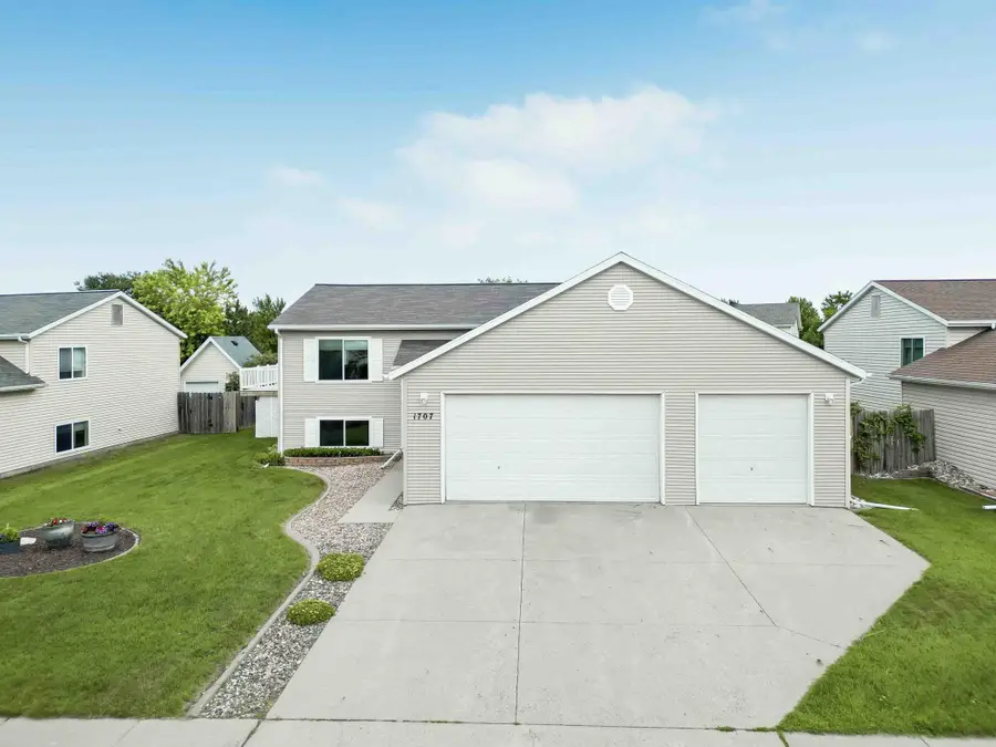 1707 Huntington Drive, West Fargo, ND 58078 - #2