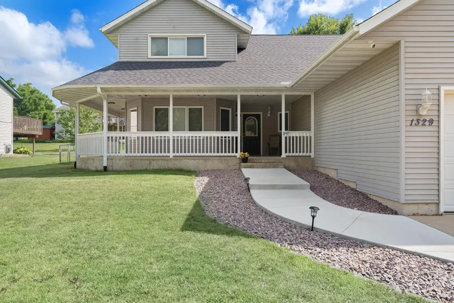1329 Springwood Lane, Faribault, MN 55021 - #2