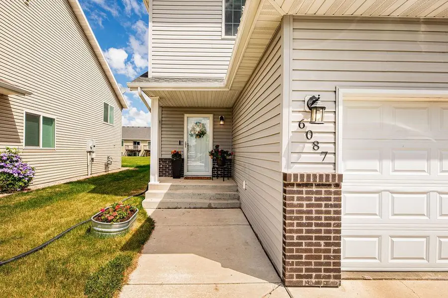 6087 56th Avenue S, Fargo, ND 58104 - #2