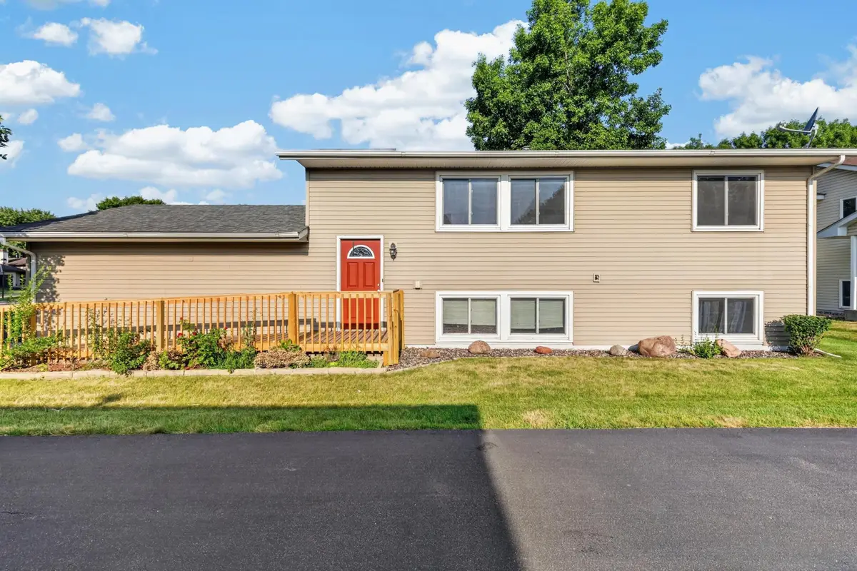 13344 90th Avenue N, Maple Grove, MN 55369 - #1