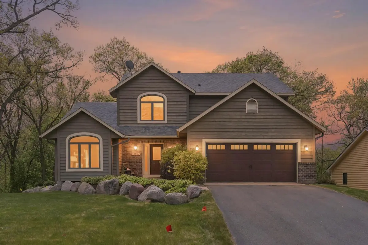 12054 Gantry Lane, Apple Valley, MN 55124 - #1