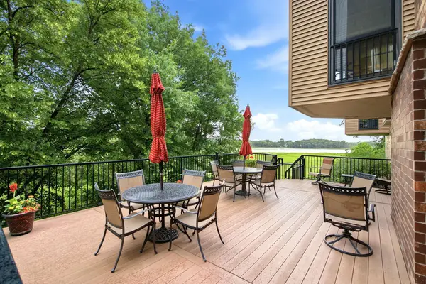 14319 Stewart Lane #207, Minnetonka, MN 55345
