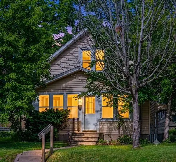4731 Bryant Avenue N, Minneapolis, MN 55430