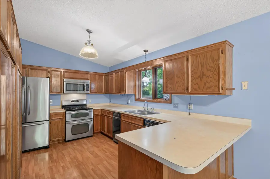 888 Nina Court, Mendota Heights, MN 55118 - #2
