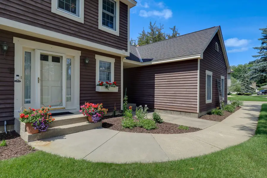 455 High Point Curve S, Maplewood, MN 55119 - #3