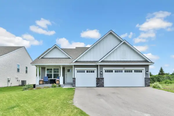 10813 Hinton Avenue S, Cottage Grove, MN 55016
