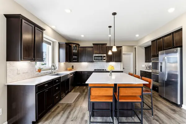 2232 Sorrel Court, Victoria, MN 55386