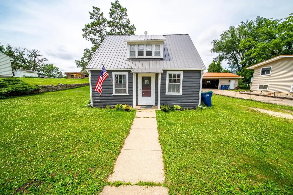211 N Green Street, Rushford, MN 55971 - #1