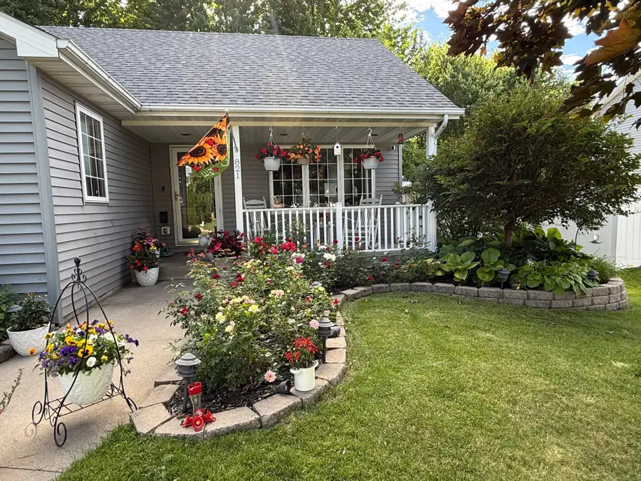 821 Lancer Drive Ne, Owatonna, MN 55060 - #2
