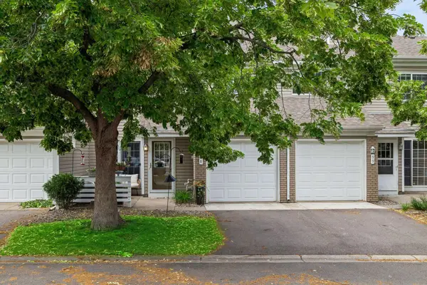 13480 60th Place N #98, Plymouth, MN 55446