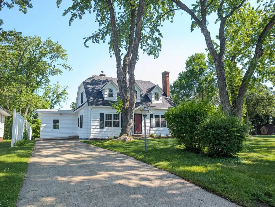 722 1st Avenue Se, Long Prairie, MN 56347 - #2