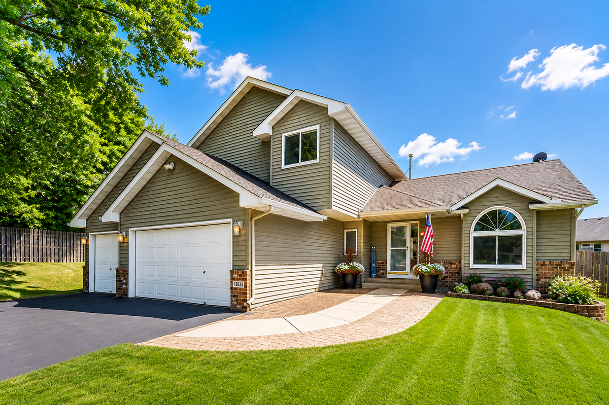12628 Dutch Court, Apple Valley, MN 55124 - #1