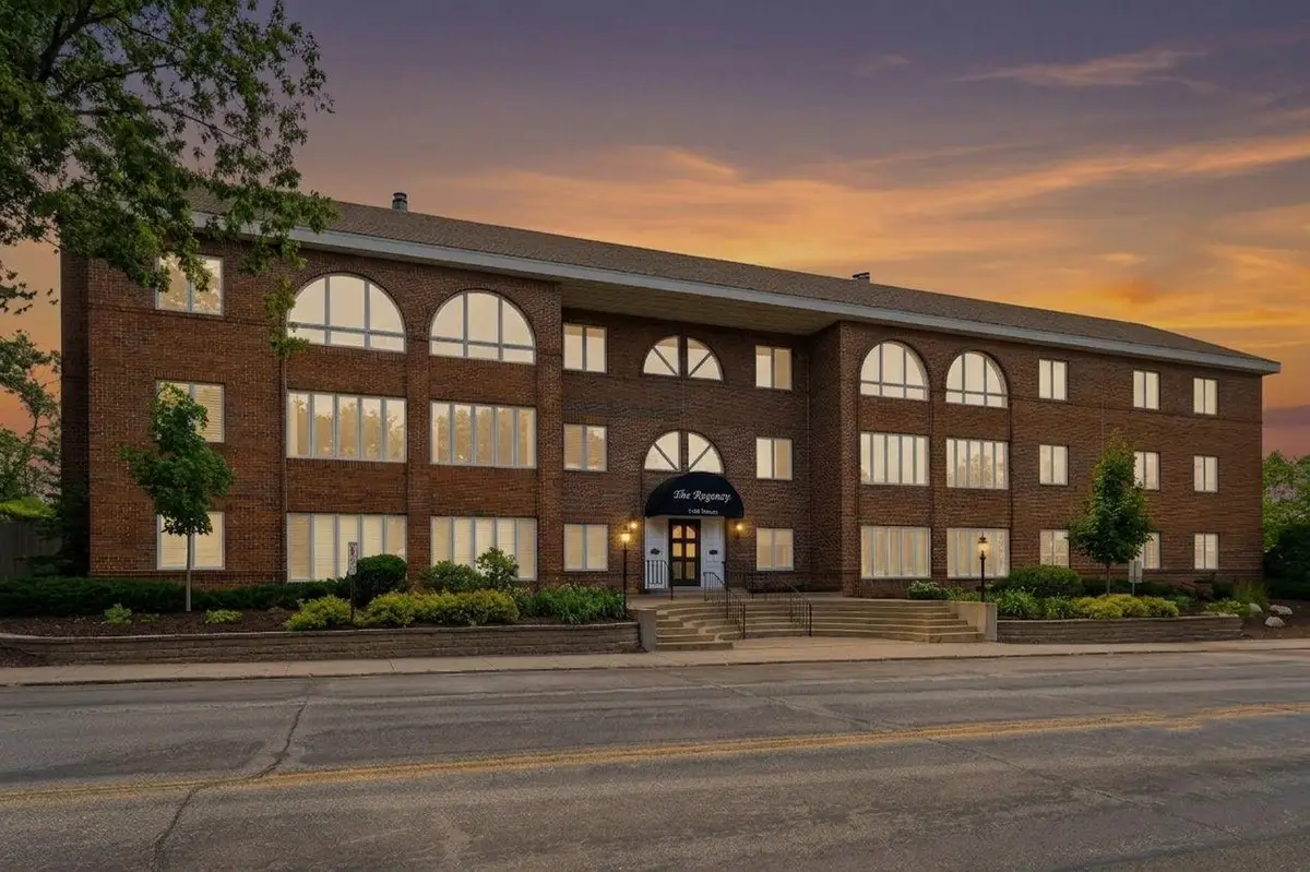 5100 France Avenue S #102, Edina, MN 55410 - #1