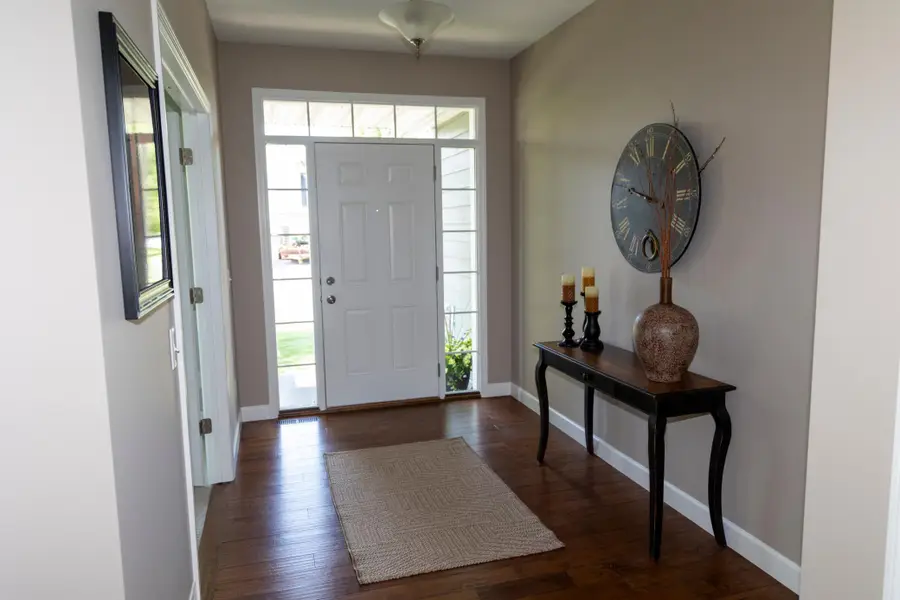 1364 Ridge Lane, Shakopee, MN 55379 - #2