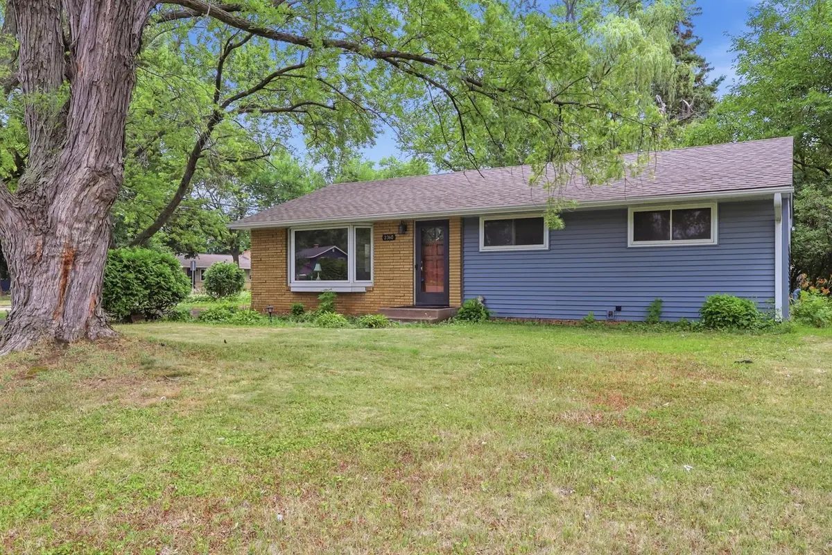 2360 Circle Drive, White Bear Lake, MN 55110 - #1
