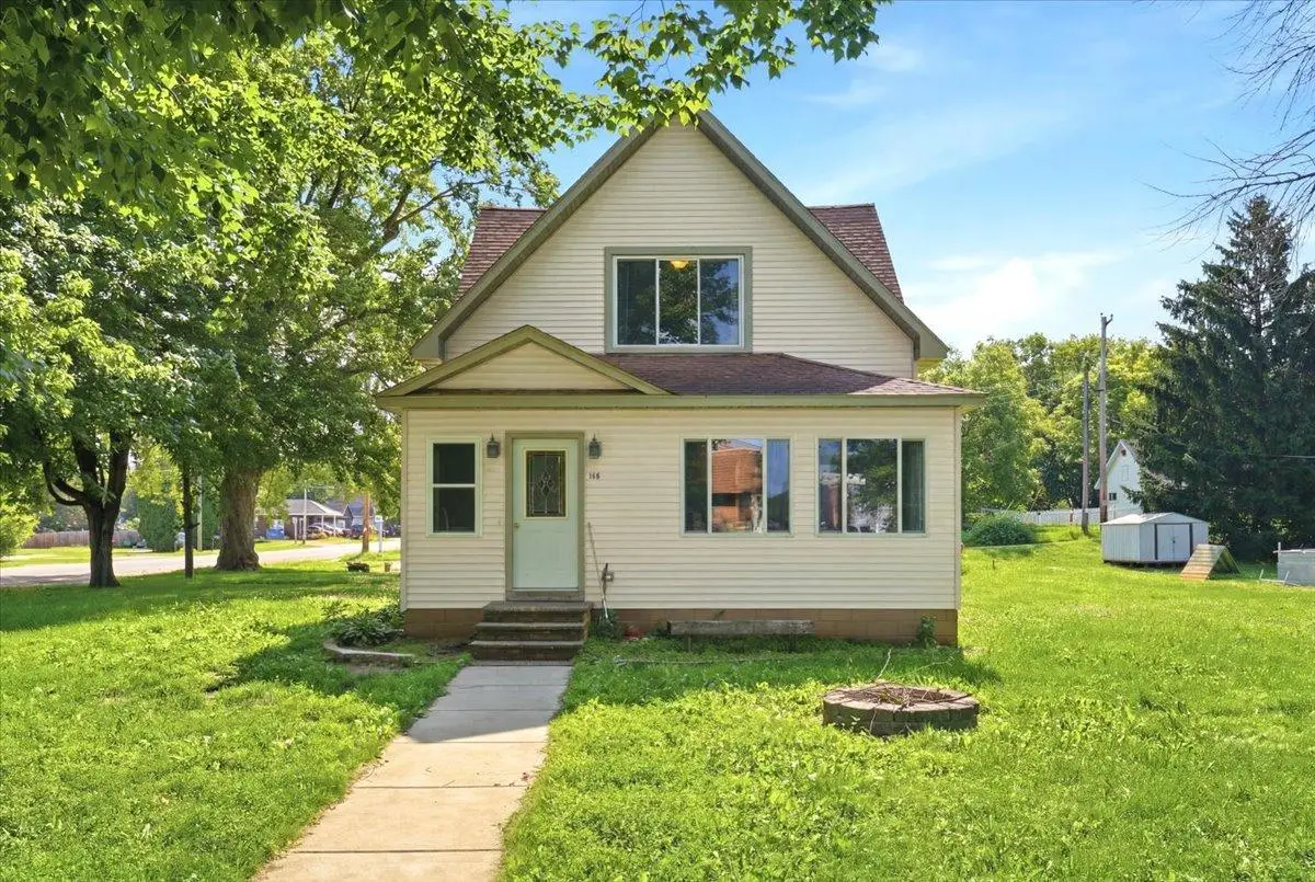 130 N Woodworth Street, Elmwood, WI 54740 - #1