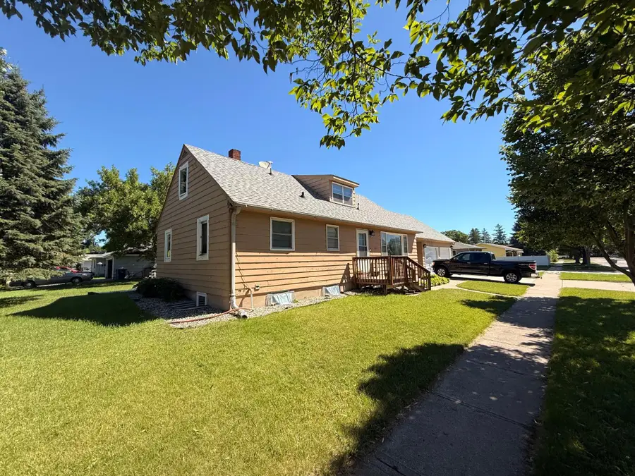 1902 8th Avenue N, Moorhead, MN 56560 - #2