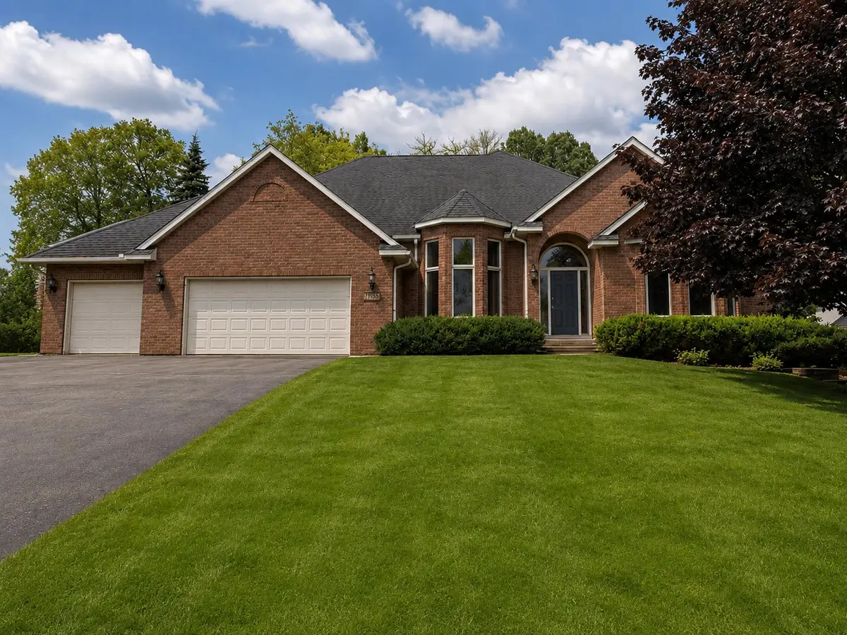 7690 Gibraltar Terrace, Apple Valley, MN 55124 - #1