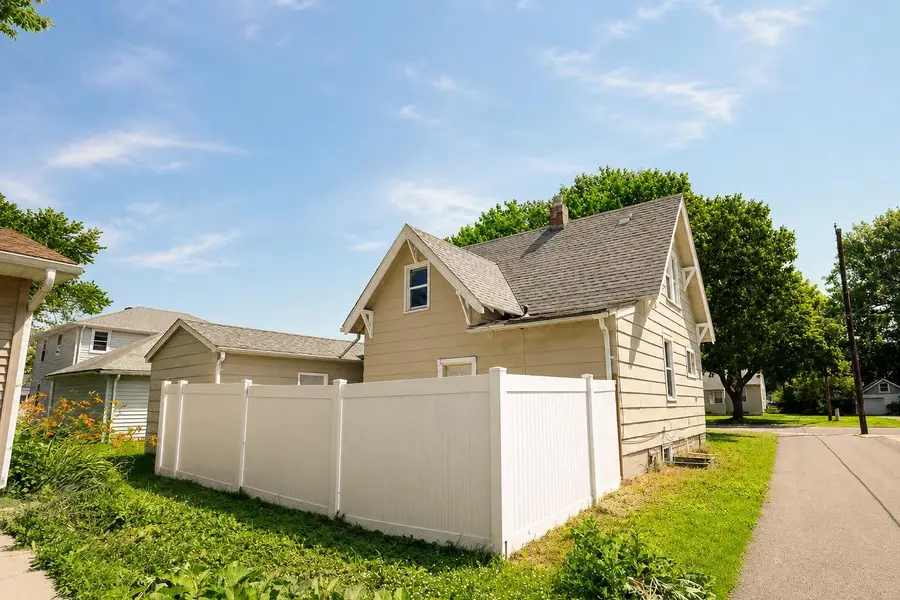 192 Long Street, Mankato, MN 56001 - #3