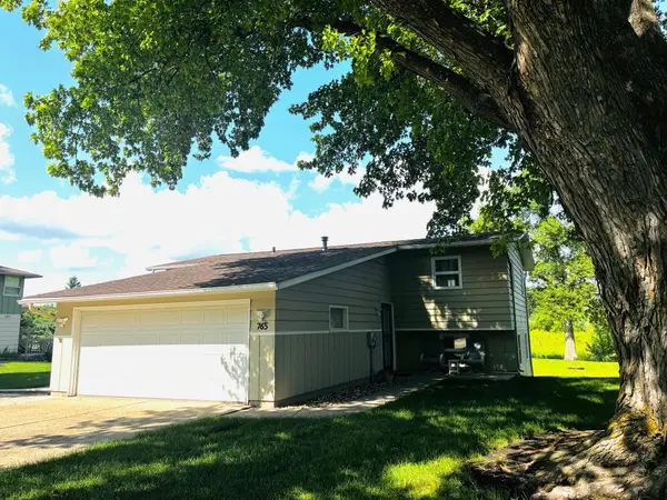 765 Des Moines Drive, Windom, MN 56101
