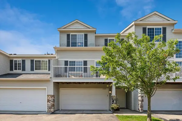 6727 Pine Crest Trail S, Cottage Grove, MN 55016